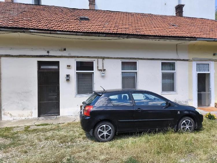 Garsonieră semidecomandată în Central