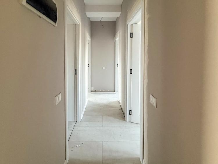 Casă individuală cu 4 camere cu Canalizare în Mamaia-Sat