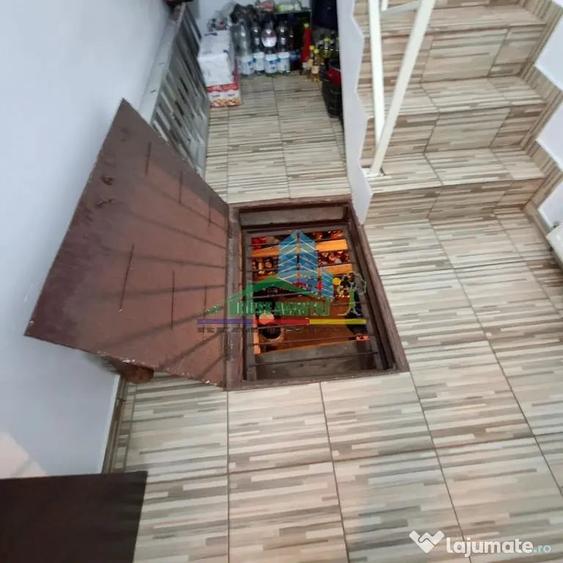 Casă cu 5 camere cu Teren 157 Mp în Central