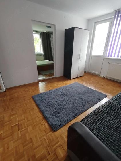 Apartament cu 2 camere decomandat în Barieră