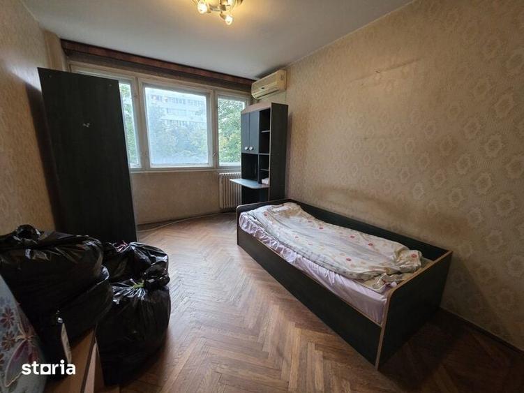 Apartament cu 3 camere decomandat în Muncii