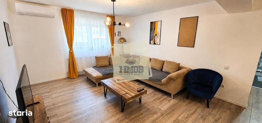 Casă cu 4 camere în Șura Mare