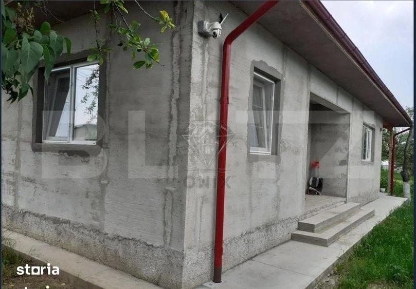 Casă cu 3 camere cu Teren 670 Mp în Central