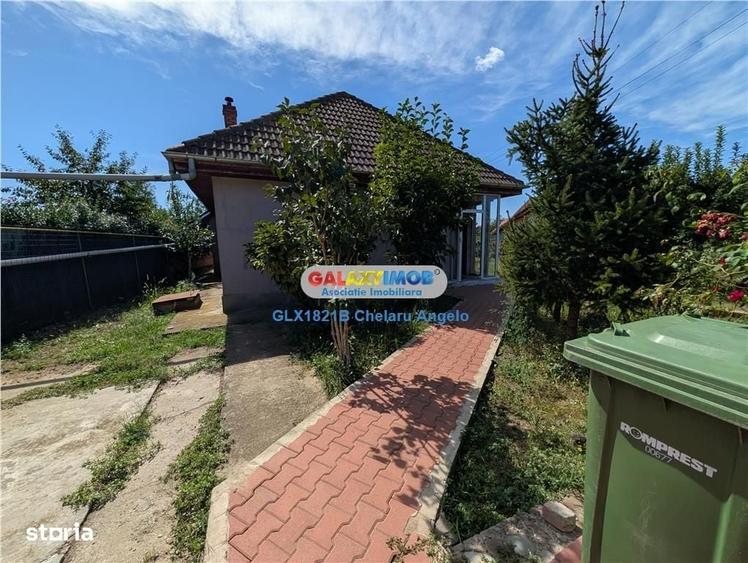 Casă cu 4 camere cu Teren 757 Mp în Căciulați