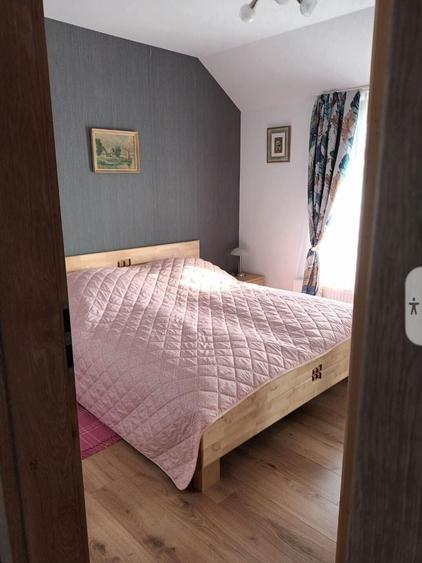 Apartament cu 2 camere decomandat, mobilat în Moșnița Nouă