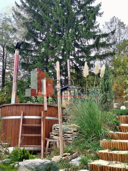 Casă individuală cu 4 camere cu Canalizare în Bran