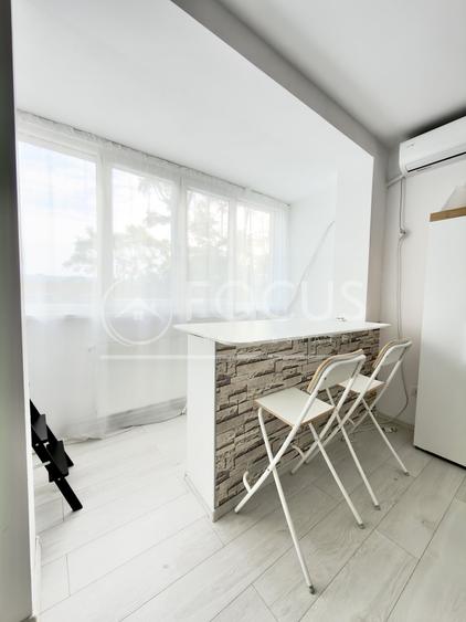 Apartament cu 3 camere semidecomandat, mobilat în Dorobanți