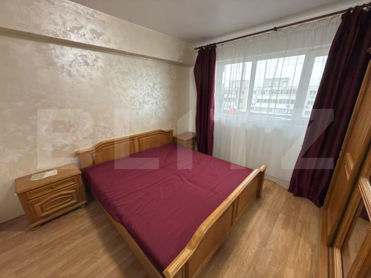 Apartament cu 2 camere decomandat, mobilat în B-dul București