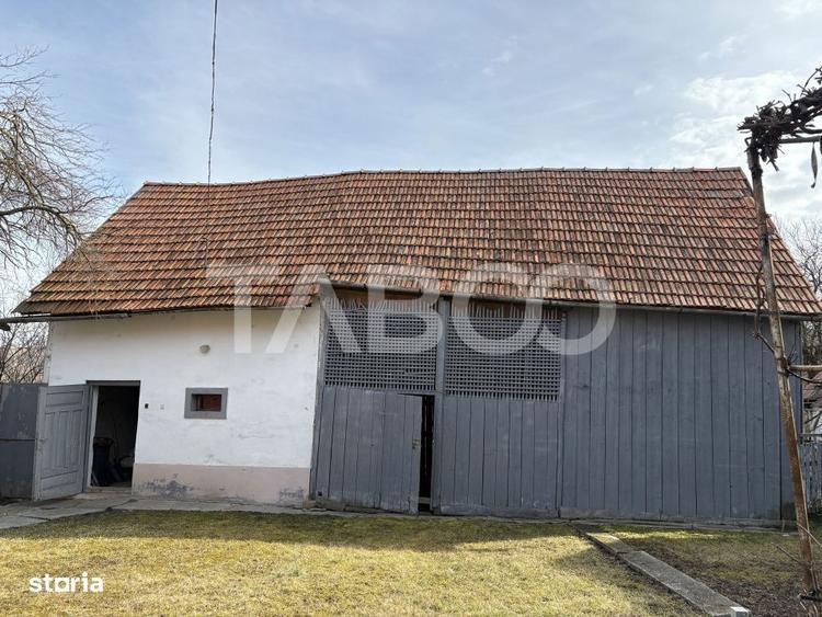 Casă cu 4 camere cu Teren 60 Mp în Loamneș