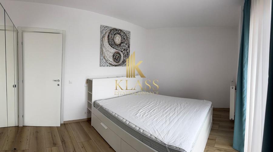 Apartament cu 3 camere decomandat, mobilat în Doamna Ghica