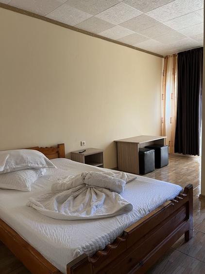Casă cu 10 camere în Central
