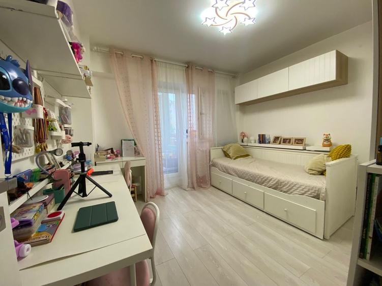 Apartament cu 2 camere decomandat, mobilat în Vatra Luminoasă