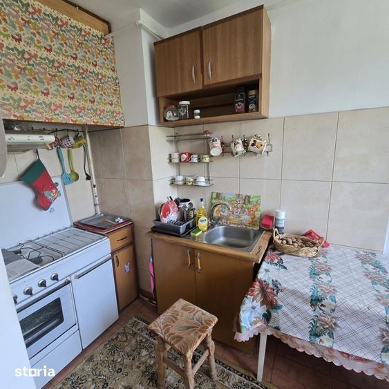 Casă cu 4 camere cu Teren 300 Mp în Dofteana