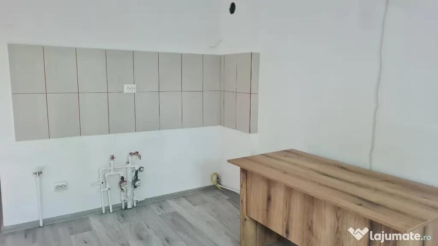 Garsonieră decomandată în Dristor
