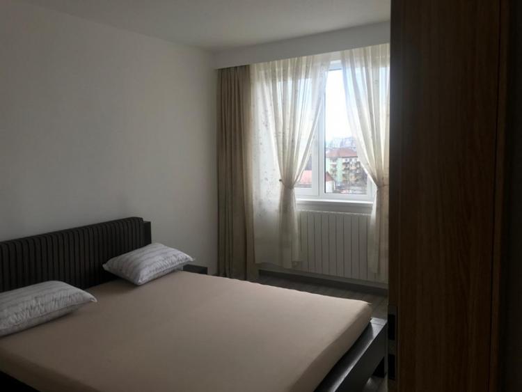 Apartament cu 2 camere, 55 mp, Strada Victoriei - 4