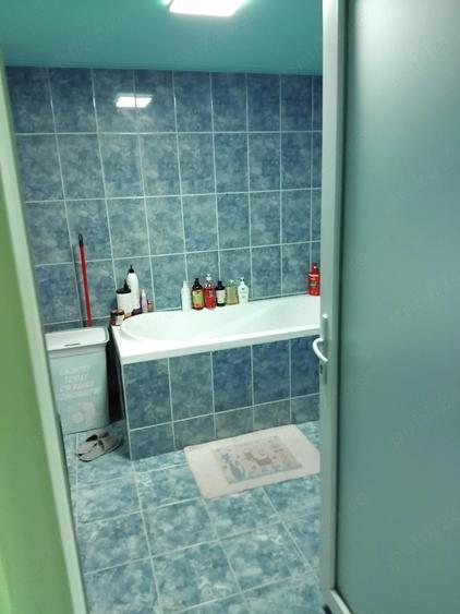 Casă cu 4 camere cu Teren 371 Mp în Apărătorii Patriei