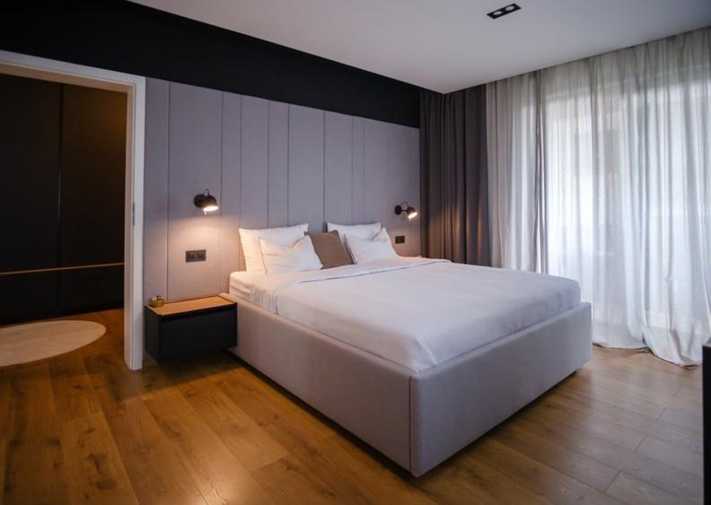 Apartament cu 2 camere semidecomandat, mobilat în Borhanci