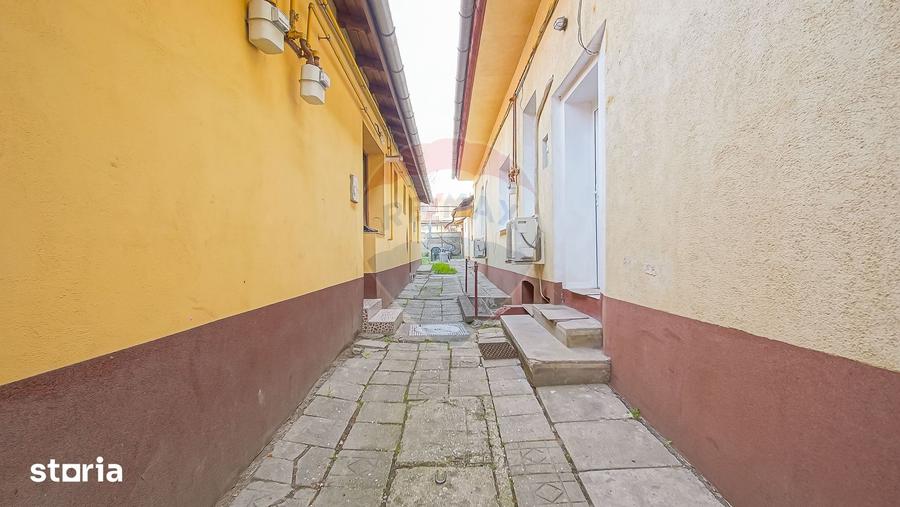 Casă cu 3 camere cu Teren 290 Mp în Bartolomeu