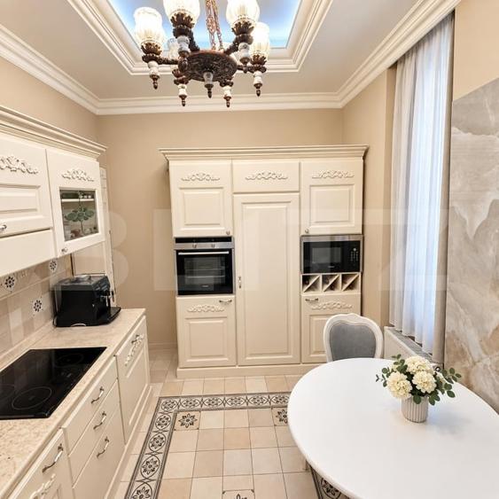Apartament cu 3 camere decomandat, mobilat în Iosefin