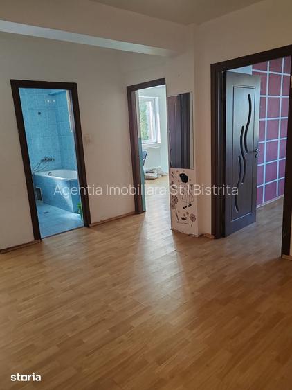 Apartament 3 camere + P - Unirea