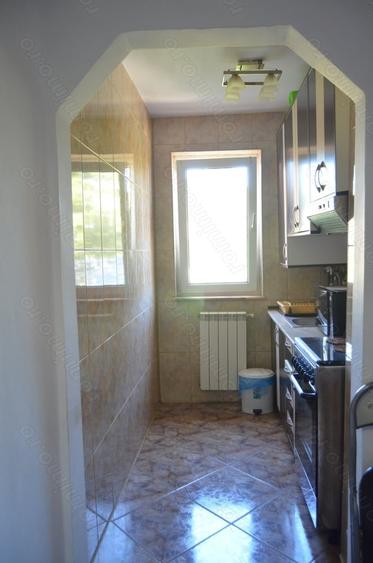 Apartament cu 2 camere decomandat în Predeal