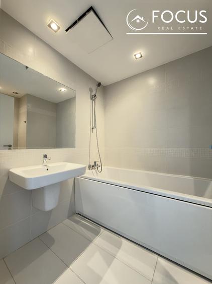 Apartament cu 3 camere decomandat în Universitate