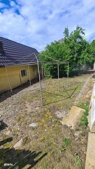 Casă cu 2 camere în Central