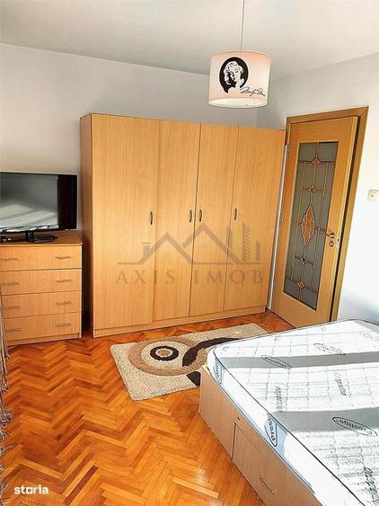 Apartament cu 2 camere semidecomandat în Broșteni