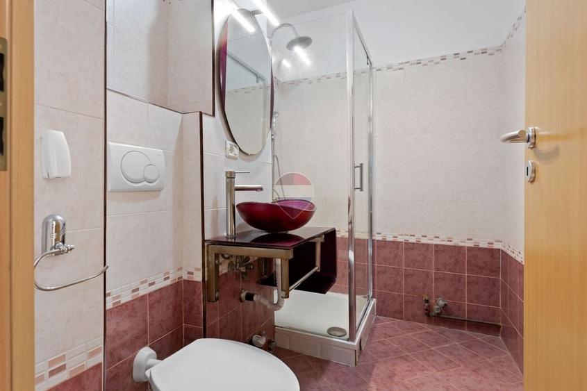 Apartament cu 4 camere decomandat, mobilat în UTA