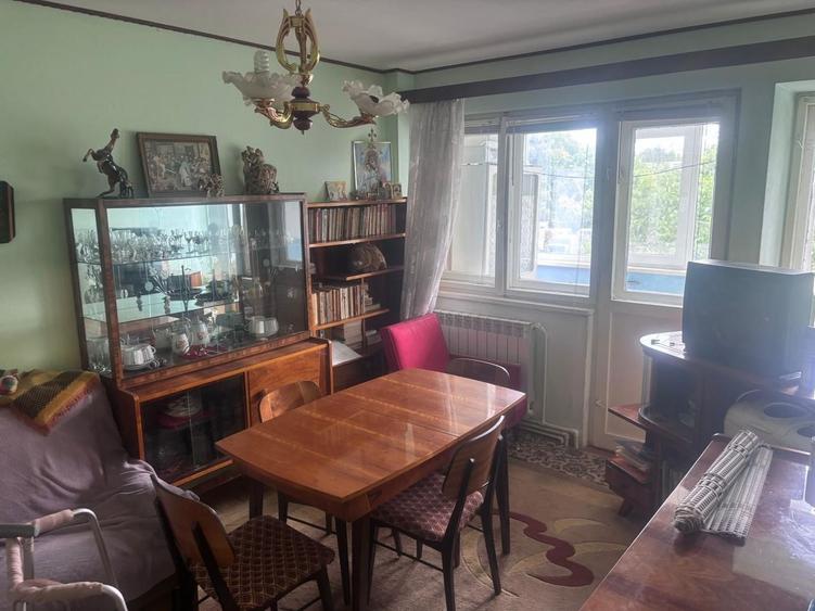 Apartament cu 2 camere semidecomandat în Gării