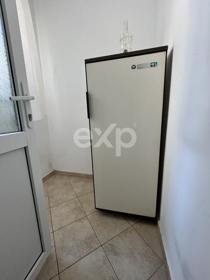 Apartament cu 3 camere decomandat, mobilat în Găești