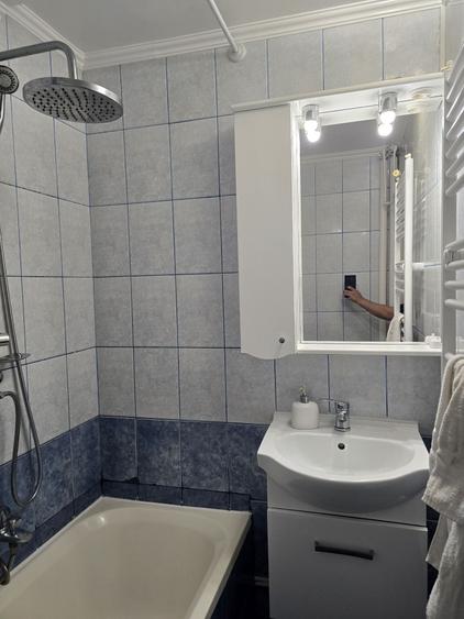 Garsonieră semidecomandată în Rogerius