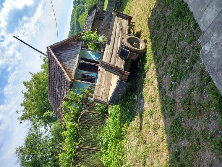 Casă cu 3 camere cu Teren 1000 Mp în Rusu de Sus