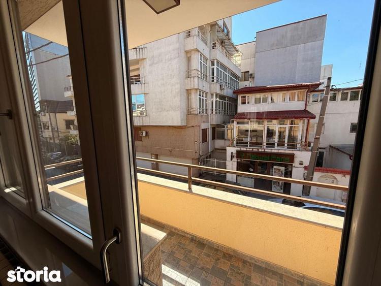 Apartament cu 4 camere decomandat, mobilat în Floreasca