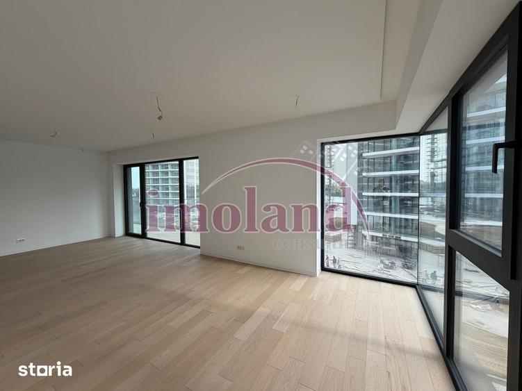 Apartament cu 4 camere în Pipera