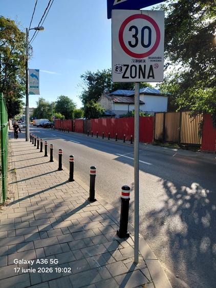 Casă cu 4 camere cu Teren 670 Mp în Tei