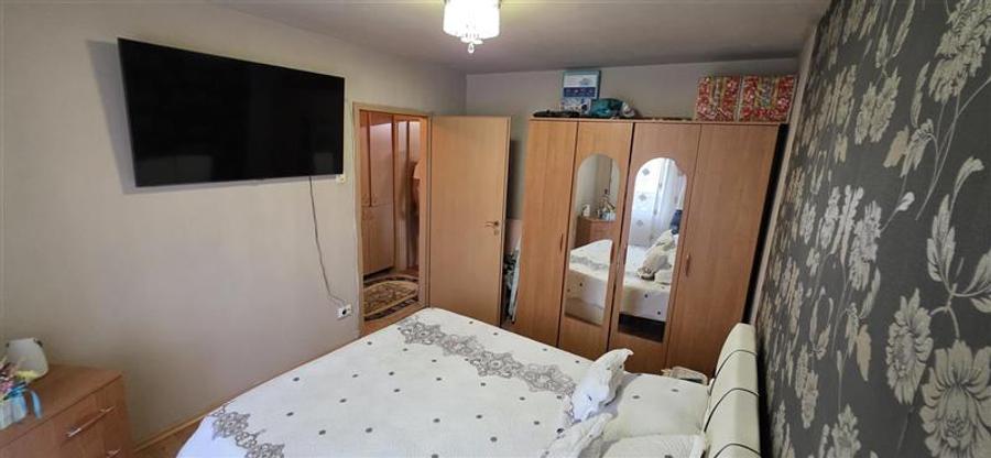 Apartament cu 2 camere decomandat, mobilat în Șagului