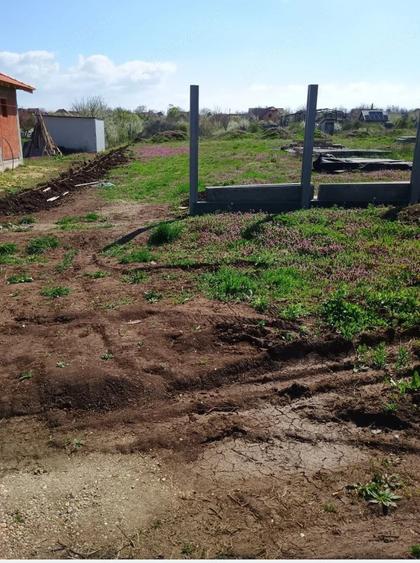 Teren de 600 mp, în Frumușeni