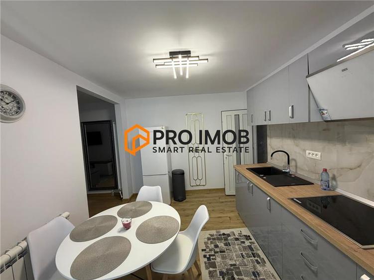 Apartament cu 2 camere decomandat, mobilat în Broșteni