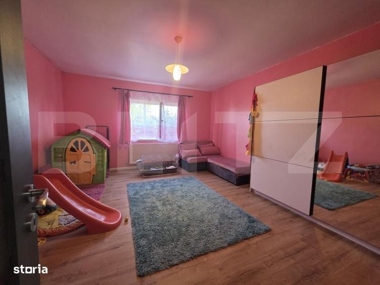 Casă cu 2 camere cu Teren 4143 Mp în Apa