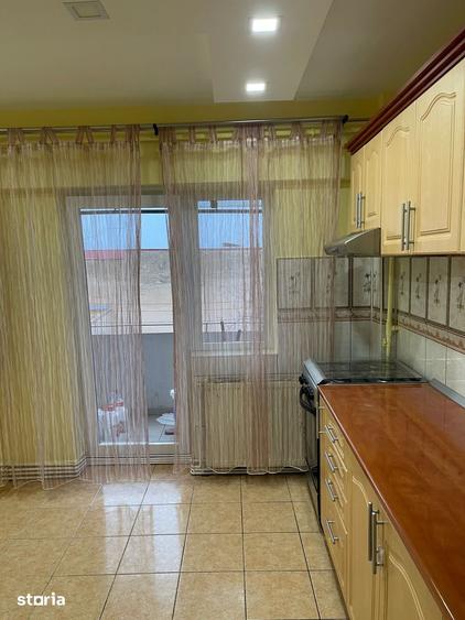 Apartament cu 3 camere decomandat în Ultracentral