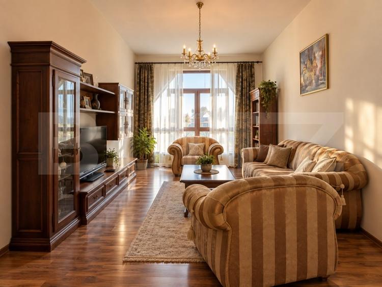Apartament cu 4 camere semidecomandat, mobilat în Andrei Mureșanu