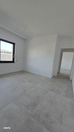 Casă cu 4 camere în Dumbrăveni