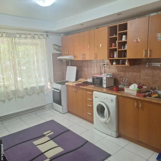 Apartament cu 2 camere decomandat în Rahova