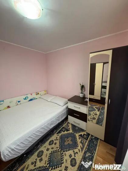 Apartament cu 2 camere decomandat în Republicii