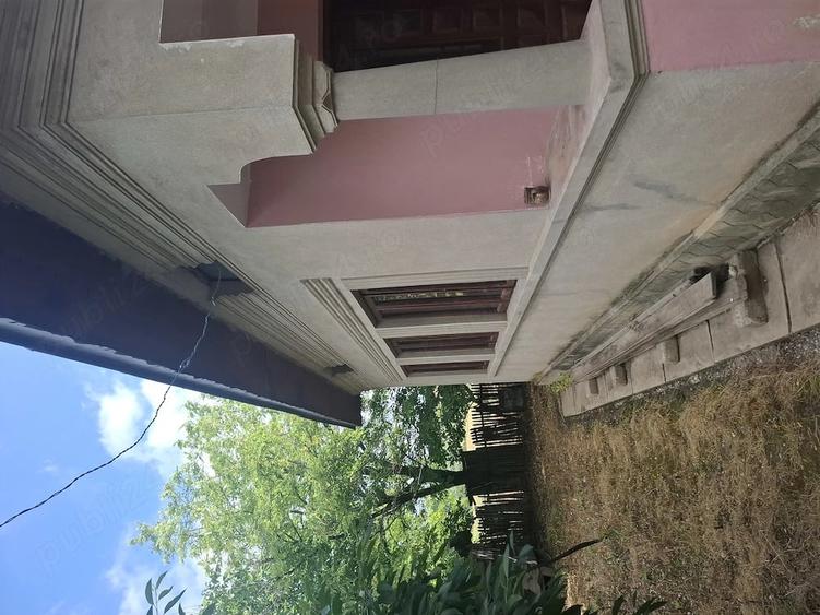 Casa de vanzare in Vulpeni - 5