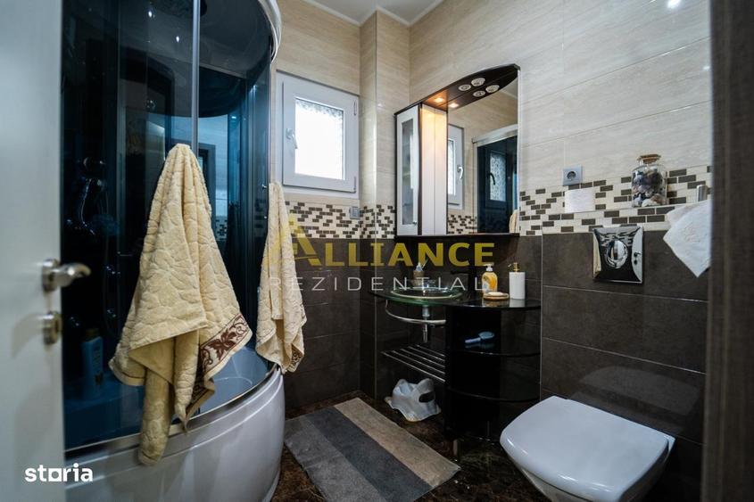 Casă cu 6 camere cu Teren 350 Mp în Berceni