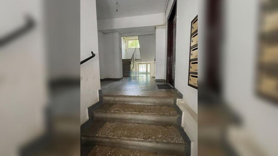 Apartament cu 2 camere decomandat, mobilat în Politehnica