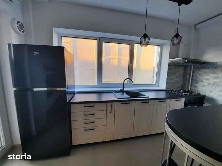Apartament cu 2 camere decomandat în 13 Septembrie