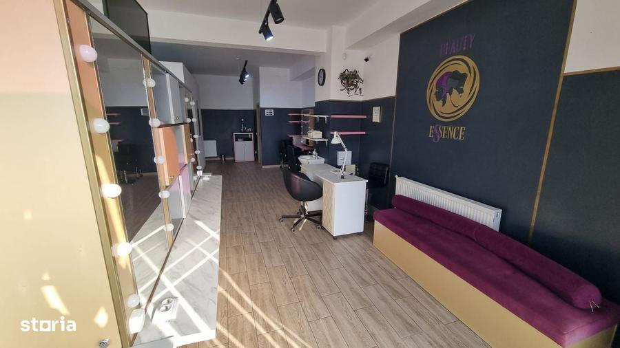 Spațiu comercial, de 65 mp, în Iosia